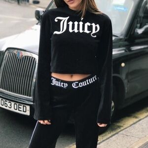 Juicy Couture Black Long Sleeve Crop‎ Top